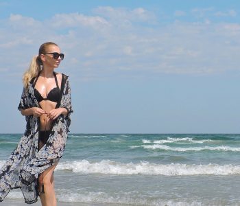 Rochia-Halat pentru plaja-vedeta sezonului estival